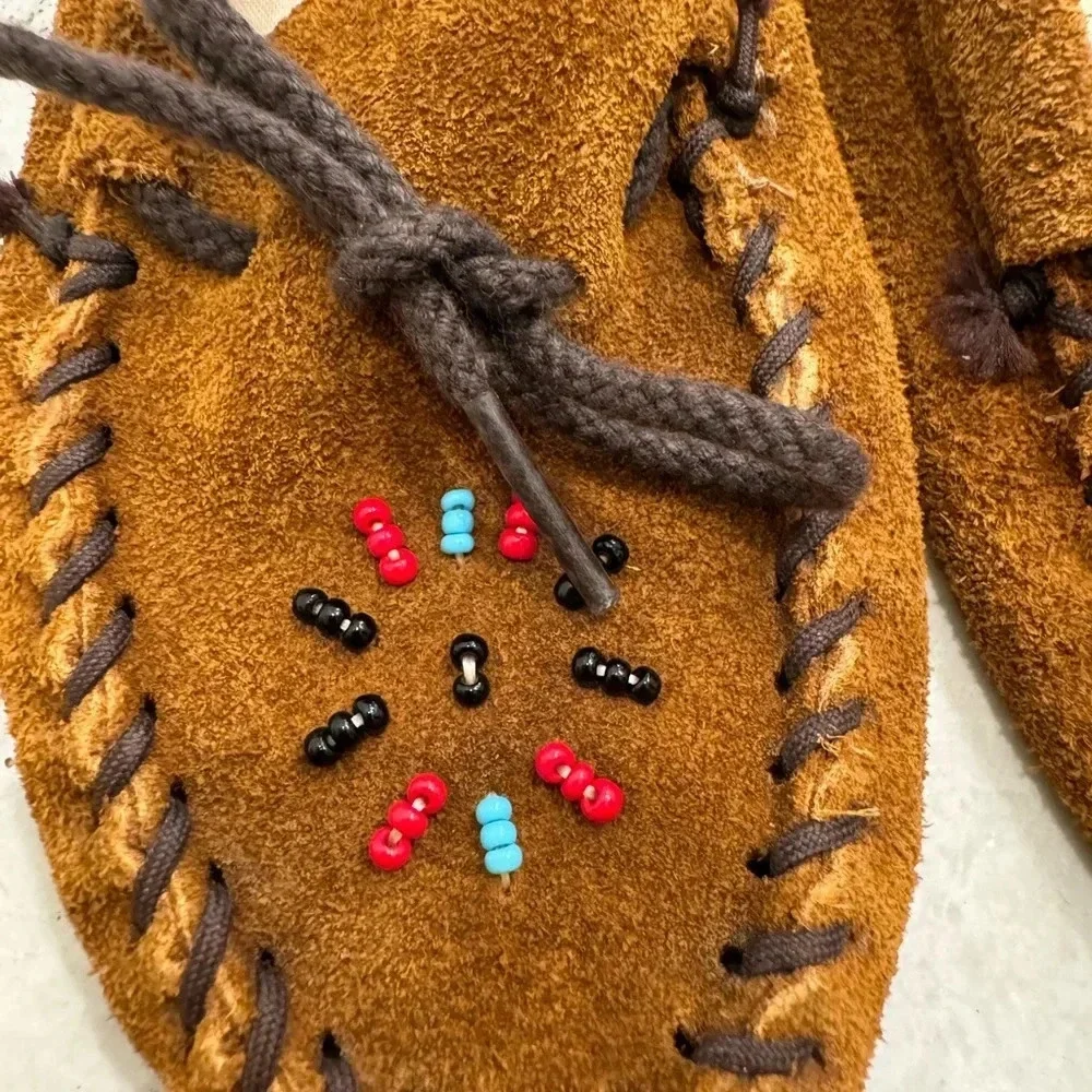Minnetonka Children’s Moccasin Beaded Leather Suede Slipper